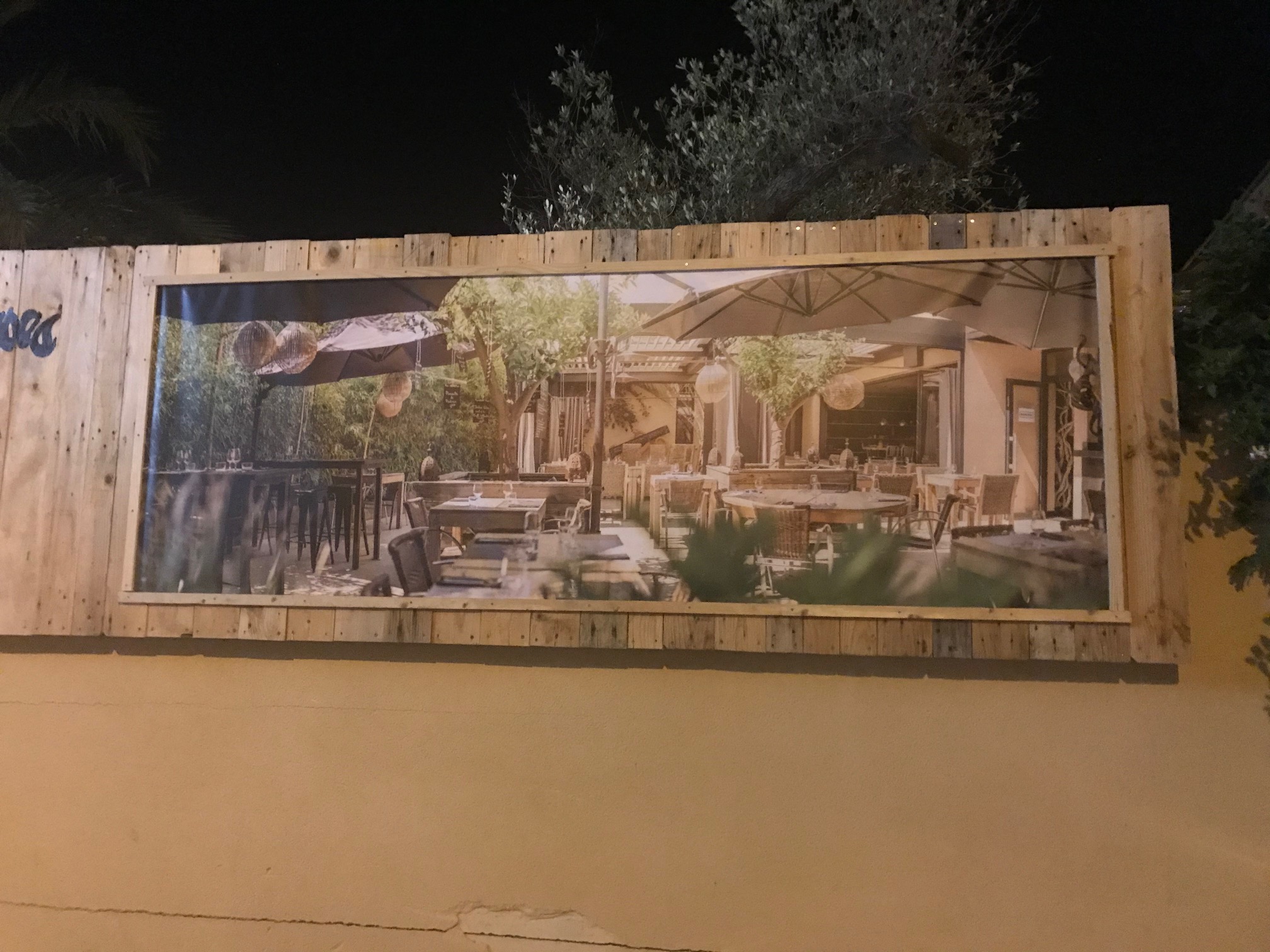 banderole publicitaire restaurant le Gaia à Narbonne